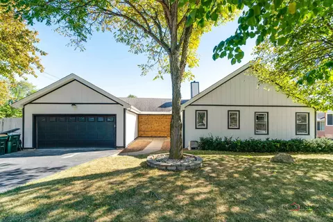 2 N175 Bernice Ave, Glen Ellyn, IL 60137