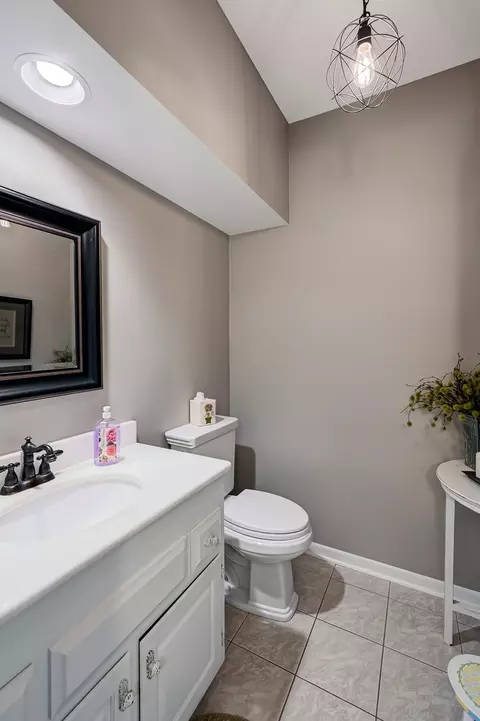 12 Laurel Oak Ct, Burr Ridge, IL 60527 photo 8