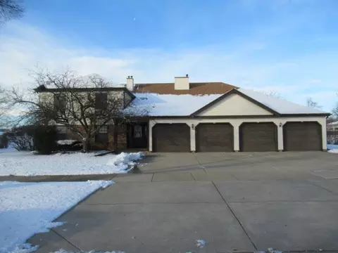 668 Weidner Rd #24C2, Buffalo Grove, IL 60089