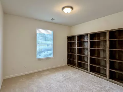 281 Bent Grass Cir #E, Dekalb, IL 60115 photo 7