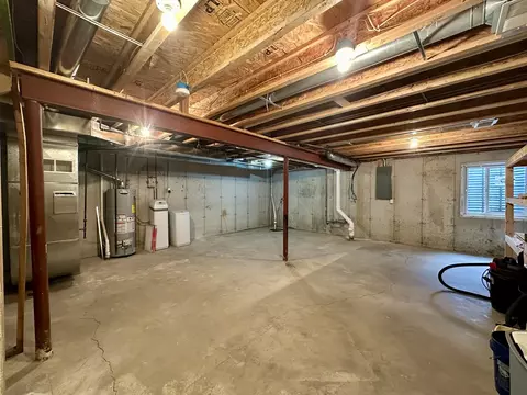 281 Bent Grass Cir #E, Dekalb, IL 60115 photo 14