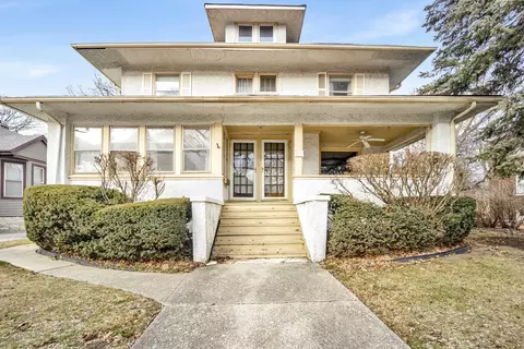 116 Forest Ave, Riverside, IL 60546