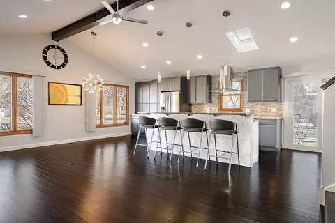 Kitchen - 4351 150th St, Midlothian, IL 60445 photo 1 of 6