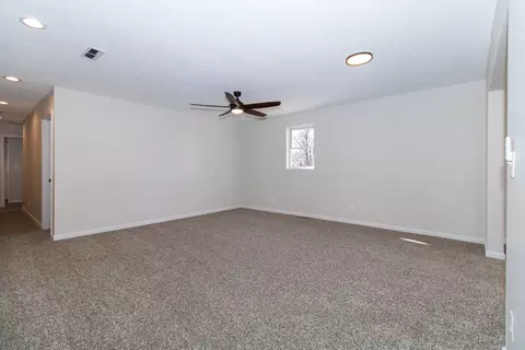 307 N Walnut St, Arrowsmith, IL 61722 photo 18