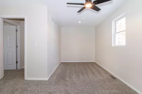 307 N Walnut St, Arrowsmith, IL 61722 photo 35