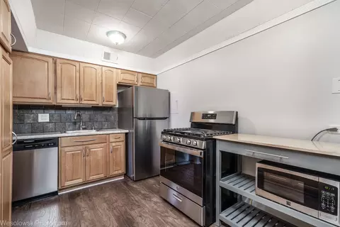 Kitchen - 1704 Fayette Walk #E, Hoffman Estates, IL 60169 photo 1 of 1