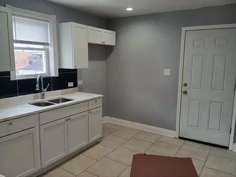 Kitchen - 839 E 87th Pl, Chicago, IL 60619 photo 1 of 4