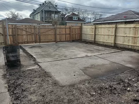 Exterior - 839 E 87th Pl, Chicago, IL 60619 photo 2 of 2
