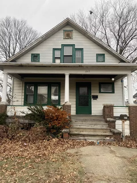 1517 12th St, Rockford, IL 61104