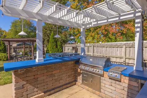 Exterior - 105 S Parkside Rd, Normal, IL 61761 photo 9 of 20