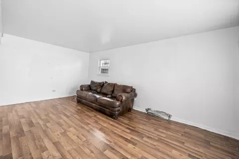 2319 W 157th Pl, Markham, IL 60426 photo 11