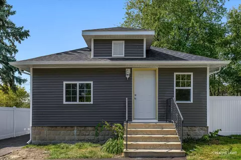 531 Algonquin St, Joliet, IL 60432