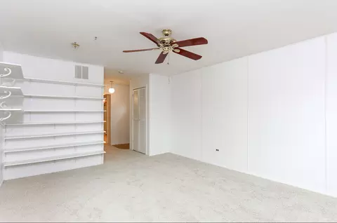 Living - 15256 Ridgeway Ave, Midlothian, IL 60445 photo 3 of 5