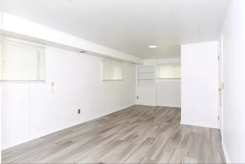 Living - 15256 Ridgeway Ave, Midlothian, IL 60445 photo 5 of 5