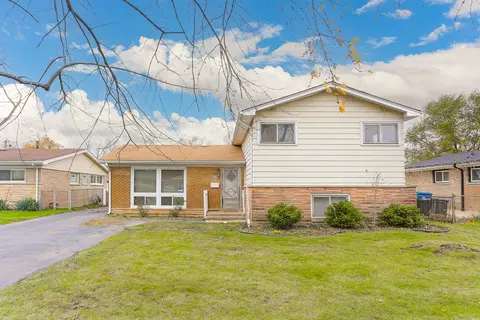 15256 Ridgeway Ave, Midlothian, IL 60445