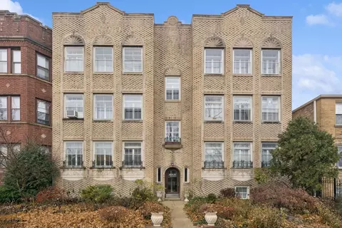 6250 N Washtenaw Ave #3N, Chicago, IL 60659