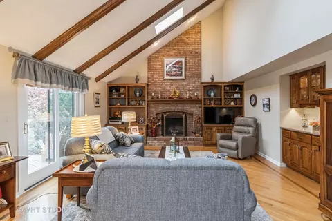 1316 E Gartner Rd, Naperville, IL 60540 photo 12
