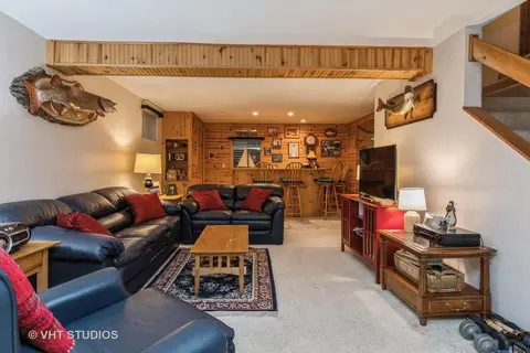 1316 E Gartner Rd, Naperville, IL 60540 photo 25