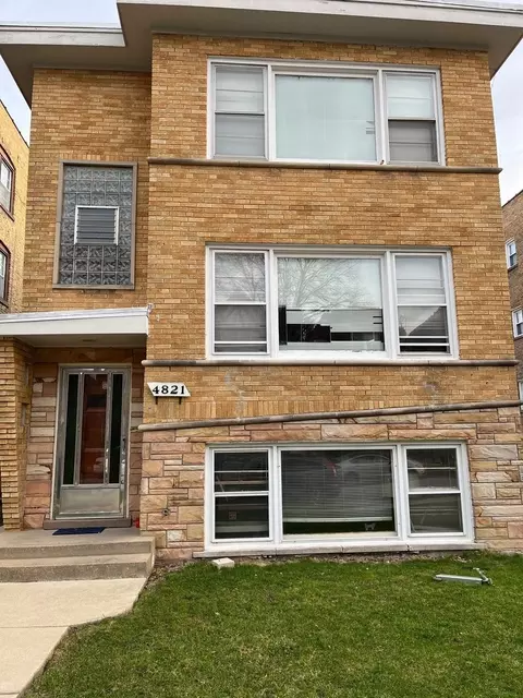 4821 Elm St, Skokie, IL 60077