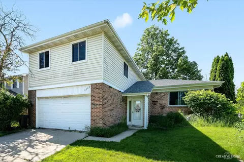 6669 Foxtree Ave, Woodridge, IL 60517