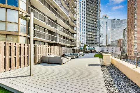 Other - 33 W Delaware Pl #9K, Chicago, IL 60610 photo 11 of 14
