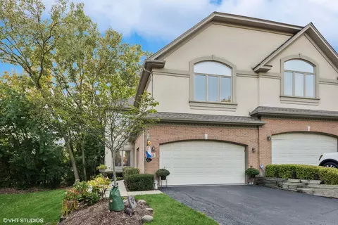 762 N Franklin Ave, Palatine, IL 60067