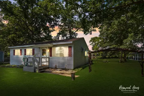 2296 N 15270 Rd E, Momence, IL 60954