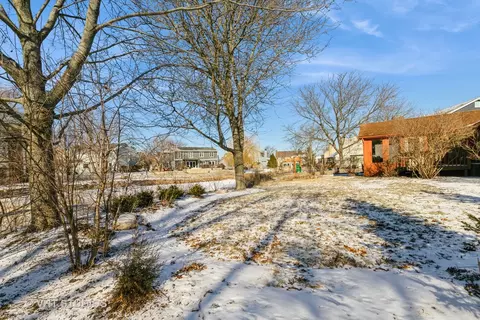 320 Mainsail Dr, Third Lake, IL 60030 photo 18