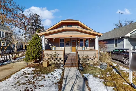 734 Fifth Ave, Aurora, IL 60505