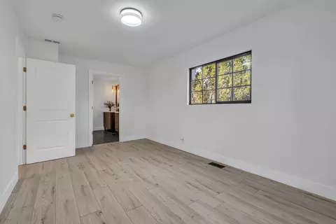 Bedroom - 3102 Saint James St, Rolling Meadows, IL 60008 photo 1 of 5