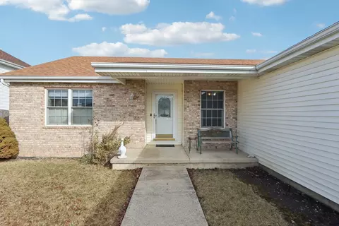 Exterior - 25713 S Truman St, Monee, IL 60449 photo 3 of 11