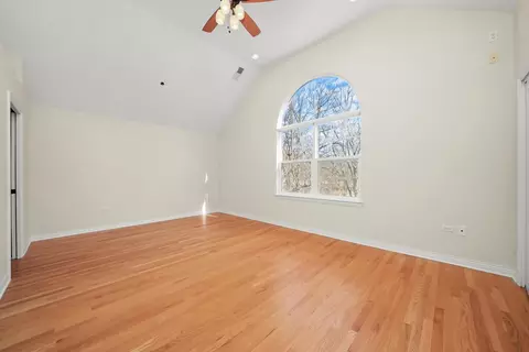 Bedroom - 20451 Wolf Rd, Mokena, IL 60448 photo 1 of 7