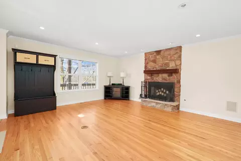 Living - 20451 Wolf Rd, Mokena, IL 60448 photo 4 of 9