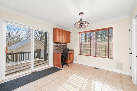 Entry Way - 20451 Wolf Rd, Mokena, IL 60448 photo 1 of 1
