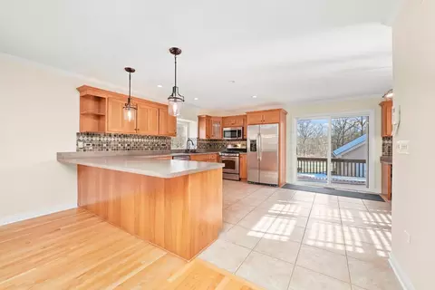 Kitchen - 20451 Wolf Rd, Mokena, IL 60448 photo 1 of 4