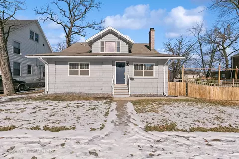 61 W Main St, Chicago Heights, IL 60411