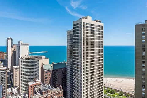 100 E Bellevue Pl #8A, Chicago, IL 60611 photo 23