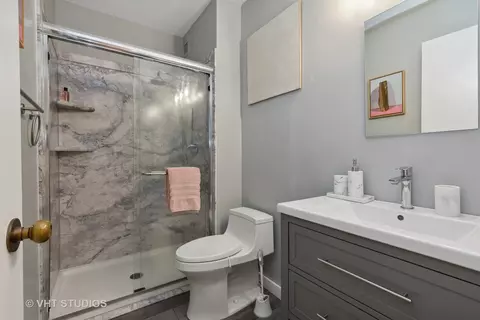 100 E Bellevue Pl #8A, Chicago, IL 60611 photo 19