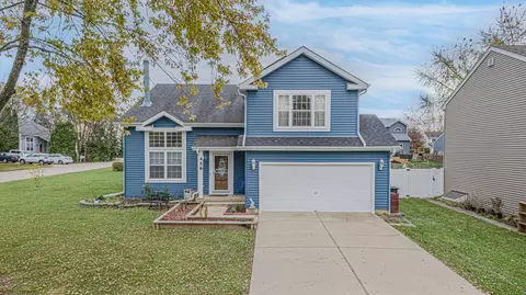 458 N Colony Dr, Round Lake Park, IL 60073