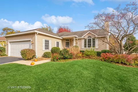 425 Sequoia Trl, Cary, IL 60013