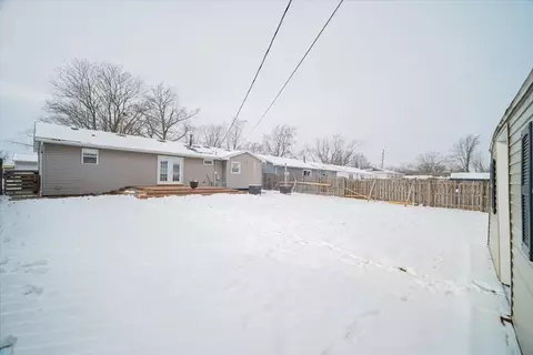 1310 Beverly Ln, Bloomington, IL 61701 photo 25