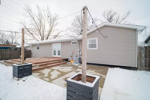 1310 Beverly Ln, Bloomington, IL 61701 photo 29
