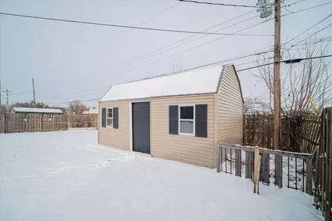 1310 Beverly Ln, Bloomington, IL 61701 photo 23