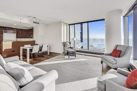 60 E Monroe St #3704, Chicago, IL 60603 photo 8
