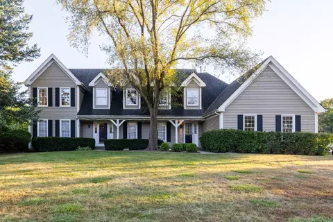 17675 W Mill Creek Crossing Dr, Gurnee, IL 60031