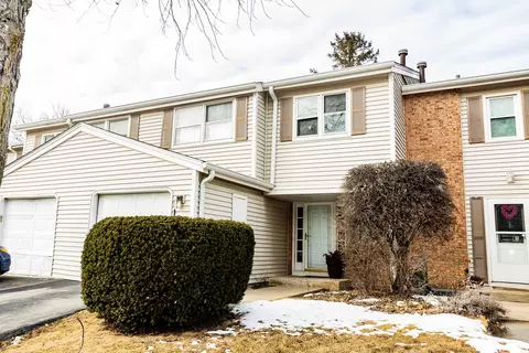 186 Jeffrey Ln, Bolingbrook, IL 60440