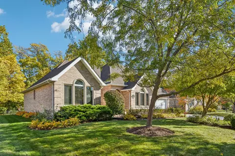 1057 Gladys Ave, Morris, IL 60450