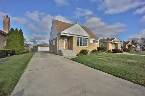 7434 W Lawler Ave, Niles, IL 60714