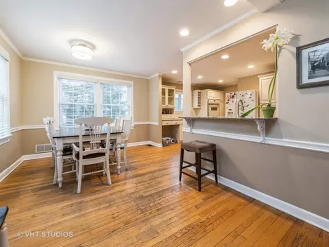 248 Summit Dr, Tower Lakes, IL 60010 photo 12