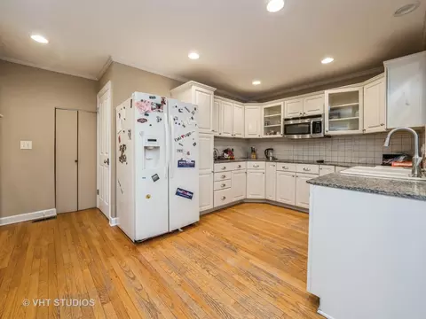 248 Summit Dr, Tower Lakes, IL 60010 photo 14